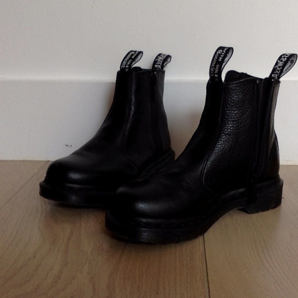 Dr. Martens Airwair with bouncing soles size 5